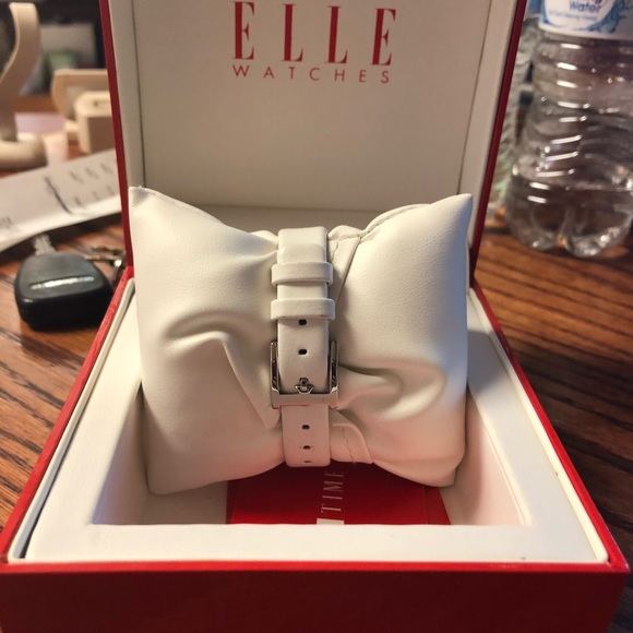 Watch - Picture 2 of 2